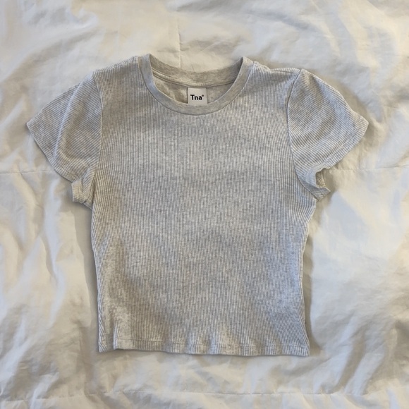 Aritzia Tna Homestretch Crew Waist T-Shirt - Picture 1 of 6